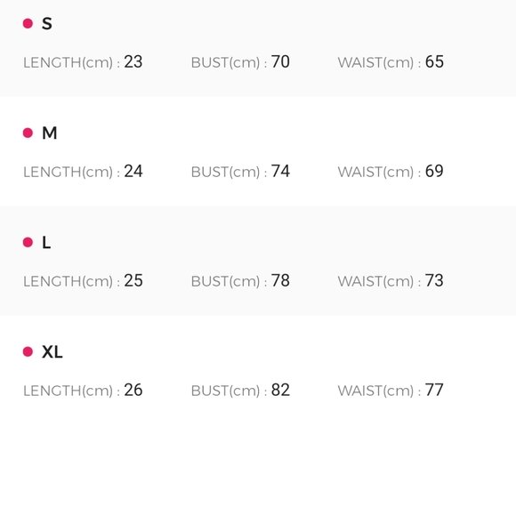 Slim fit tube top/crop in white. - Picture 2 of 3